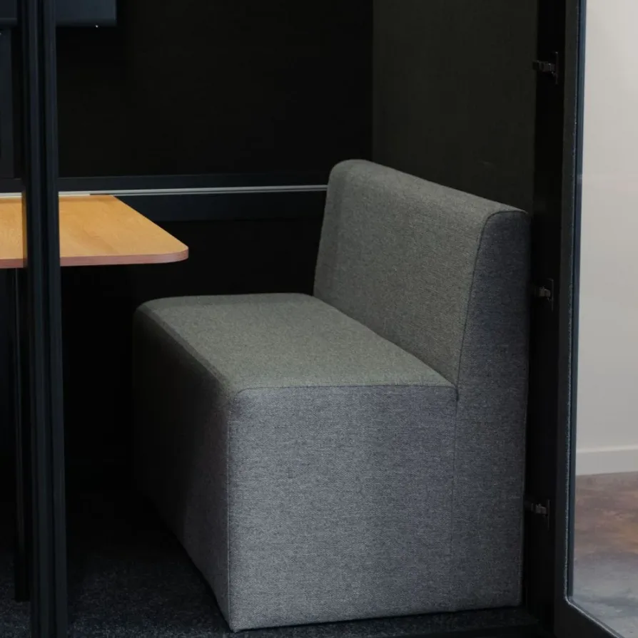 Grå sofa